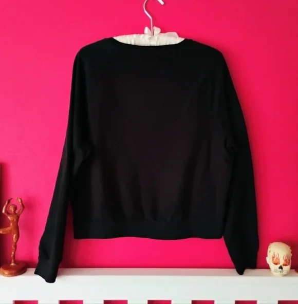 Forever 21 Sequin & Bead Black Crewneck Sweatshirt Blue Accents SIZE LARGE 💙 - Picture 2 of 8